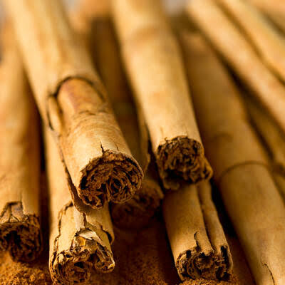 Ceylon cinnamon quills close up
